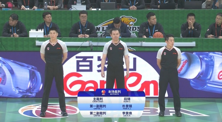 探长：不出意外的话 两位韩国籍裁判应该会出现在总决赛赛场执裁