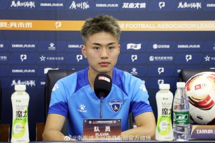 法比奥：广州的球员很年轻 对观众来讲会是一场比较好看的比赛