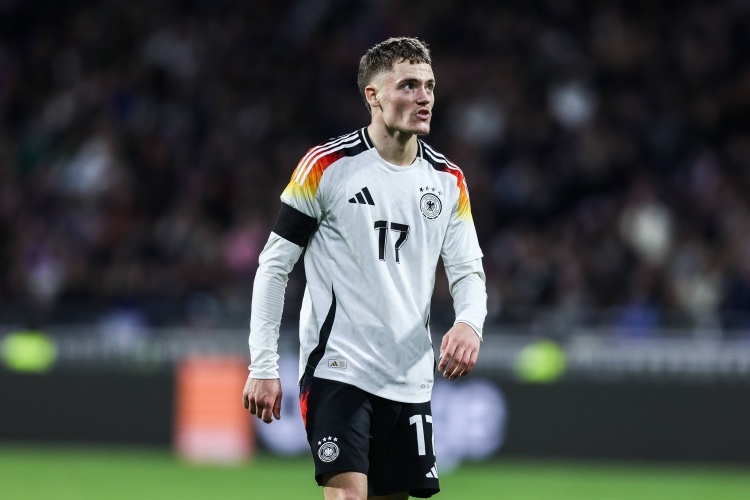 德国足协：德国队将身穿白衣出战揭幕战和第三轮小组赛