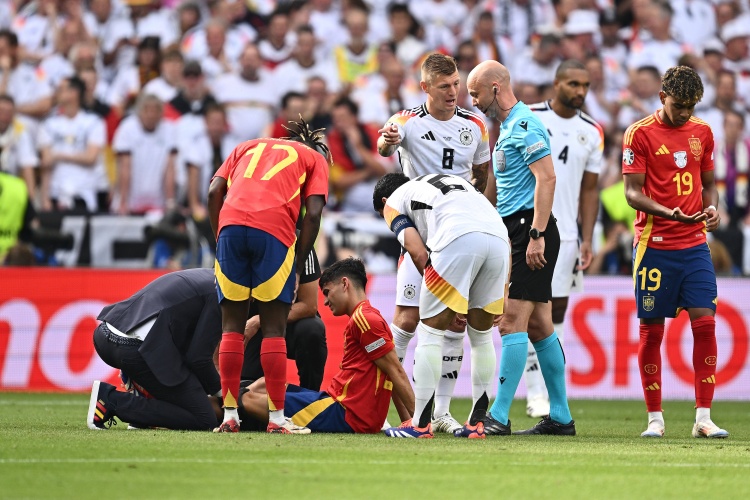 多家媒体：佩德里左膝内侧韧带受伤，本届欧洲杯报销